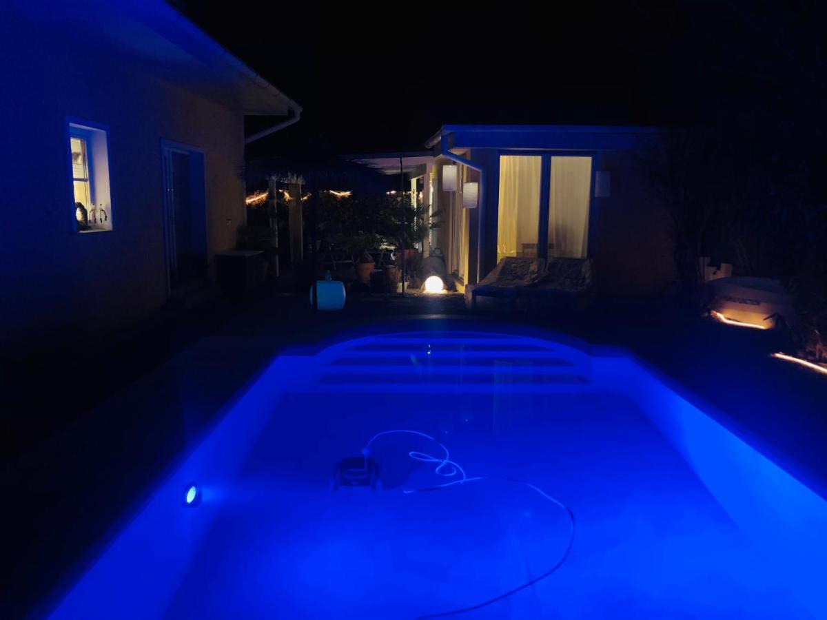 Apartment Tinyhouse Mit Pool, Outdoor Whirlpool Und Garten Petershagen-Eggersdorf Exterior foto